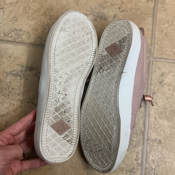 Sperry Crest Vibe Rose Gold sneakers ✨MAKE OFFER✨ - Picture 3 of 4